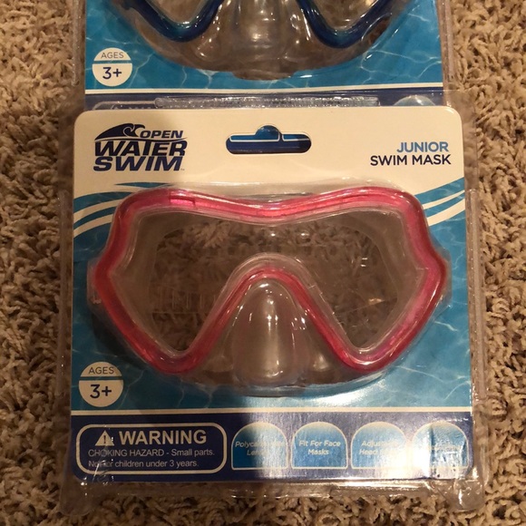 ❤️ New In Box Open Water Swim Junior Swim Mask - Picture 3 of 3